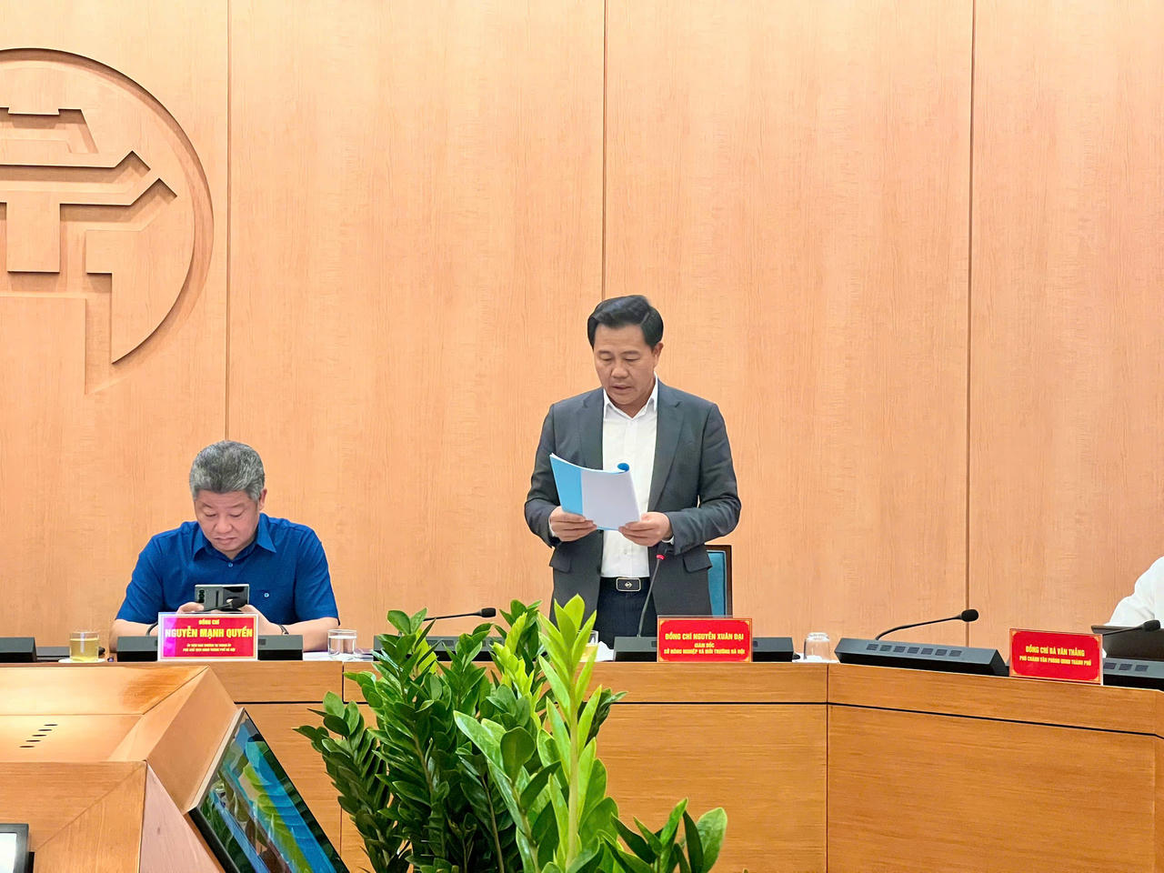 Hà Nội sẵn sàng cho Festival Bảo tồn, phát triển làng nghề quốc tế 2025: Kết nối di sản, vươn tầm thế giới Ông Nguyễn Xuân Đại - Giám đốc Sở NN&PTNT Hà Nội phát biểu. (Ảnh: PV).