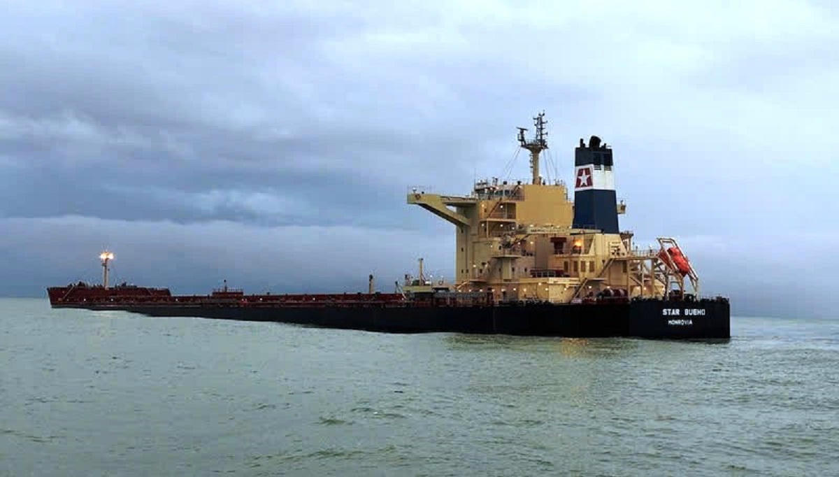 T&agrave;u Star Bueno hiện đang bị mắc cạn tại v&ugrave;ng biển Dung Quất.