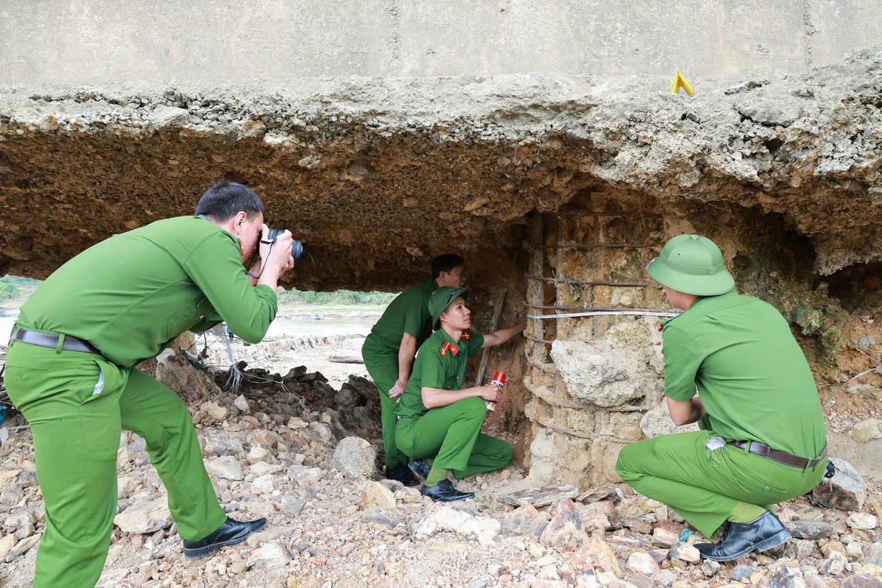 Cơ quan điều tra x&aacute;c định c&oacute; dấu hiệu vi phạm quy định về x&acirc;y dựng g&acirc;y hậu quả nghi&ecirc;m trọng, l&agrave;m ảnh hưởng đến chất lượng c&ocirc;ng tr&igrave;nh cầu s&ocirc;ng L&ocirc;. Ảnh: C&ocirc;ng an tỉnh Ph&uacute; Thọ&amp;amp;nbsp;