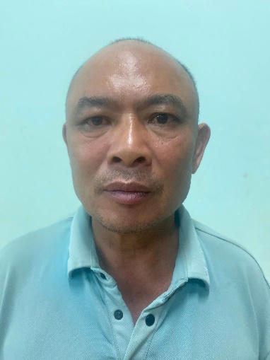 Đối tượng truy n&atilde; bị C&ocirc;ng an x&atilde; Ho&agrave;i Đức bắt giữ (Ảnh: CAHN)