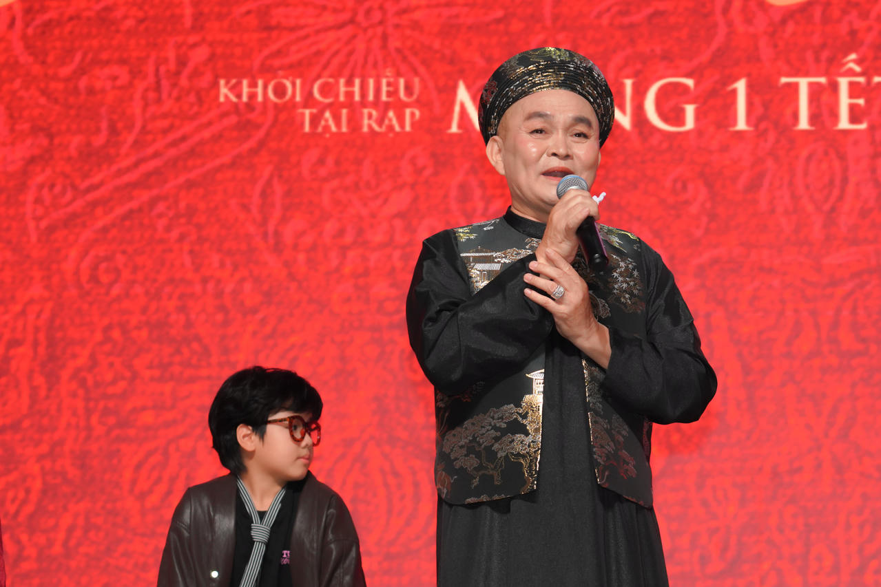 Lần đầu đ&oacute;ng điện ảnh, nghệ sĩ Xu&acirc;n Hinh mong kh&aacute;n giả &ldquo;nhẹ nh&agrave;ng&rdquo; với phim v&agrave; bản th&acirc;n m&igrave;nh. Ảnh: ĐPCC