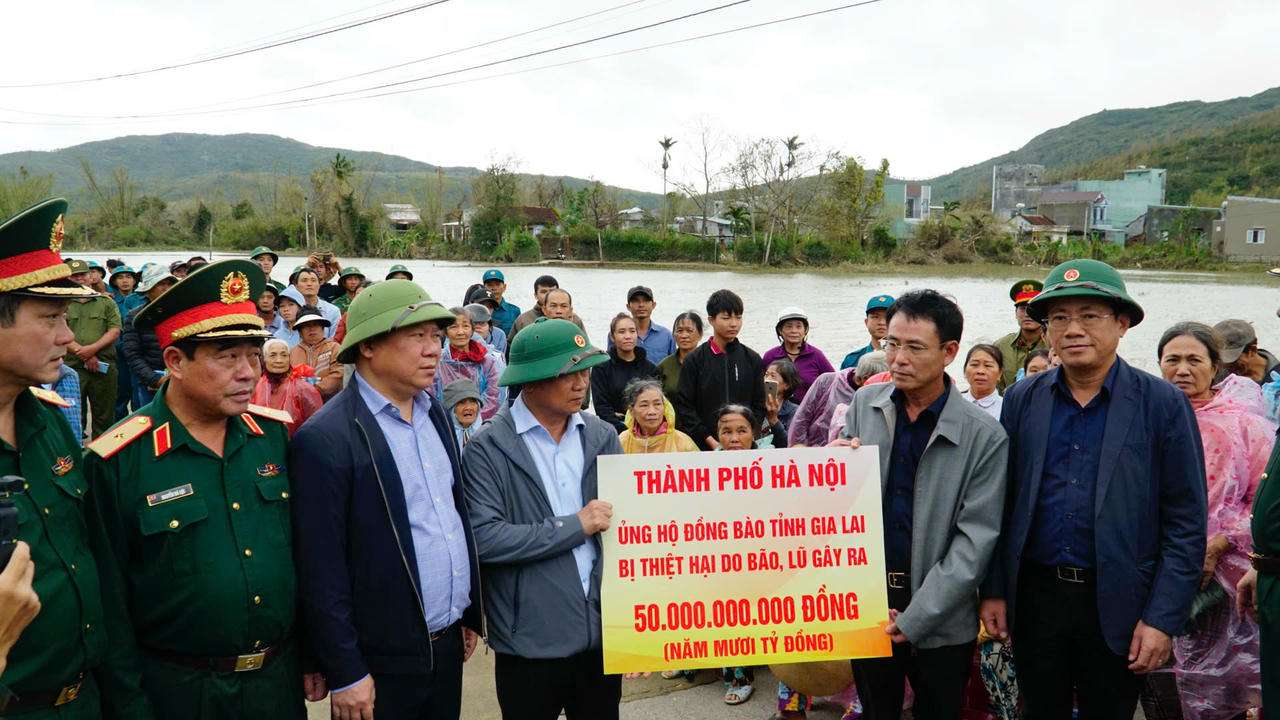 TP. H&agrave; Nội hỗ trợ tỉnh Gia Lai 50 tỷ đồng để khắc phục hậu quả mưa lũ.