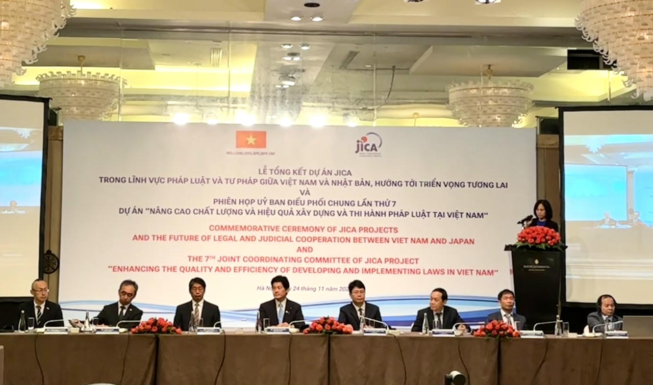 C&aacute;c đại biểu tham dự buổi lễ.