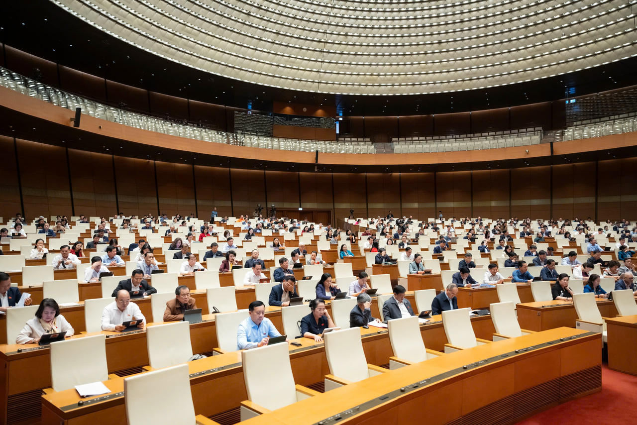 Quang cảnh phi&ecirc;n họp.