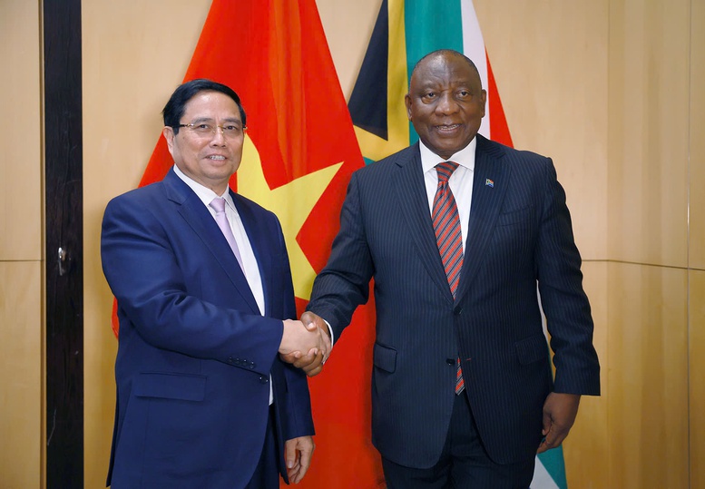 Thủ tướng Ch&iacute;nh phủ Phạm Minh Ch&iacute;nh hội kiến Tổng thống Nam Phi Cyril Ramaphosa - Ảnh: VGP/Nhật Bắc