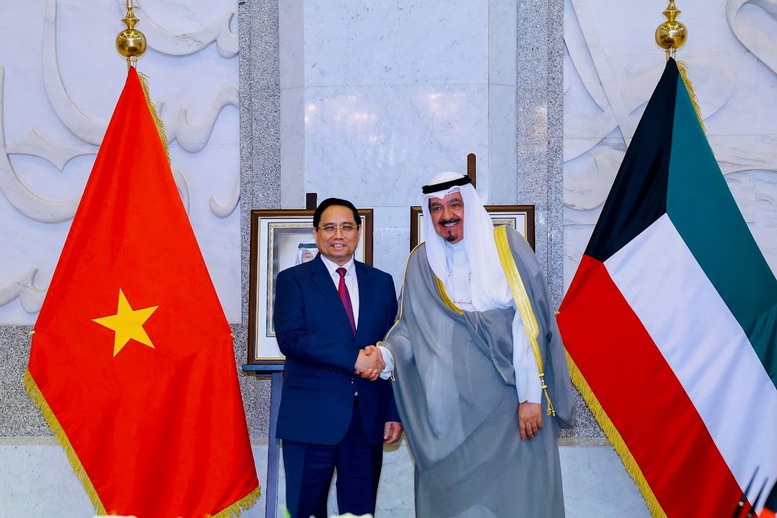 Thủ tướng Ch&iacute;nh phủ Phạm Minh Ch&iacute;nh hội đ&agrave;m với Thủ tướng Nh&agrave; nước Kuwait Sheikh Ahmad Al-Abdullah Al-Sabah- Ảnh: VGP/Nhật Bắc
