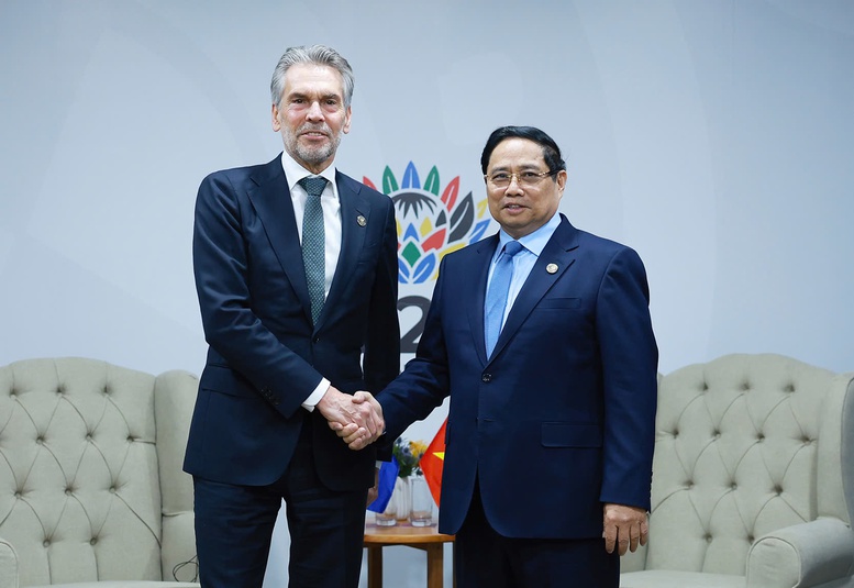 Thủ tướng Phạm Minh Ch&iacute;nh gặp Thủ tướng H&agrave; Lan Dick Schoof - Ảnh: VGP/Nhật Bắc