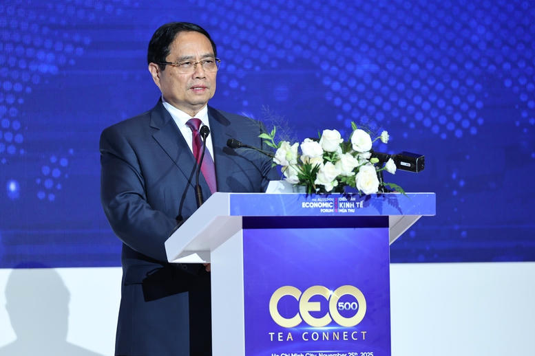 Thủ tướng Phạm Minh Ch&iacute;nh ph&aacute;t biểu tại chương tr&igrave;nh đối thoại - Ảnh: VGP/Nhật Bắc