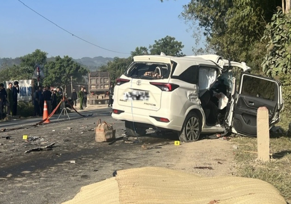 Tai nạn đặc biệt nghi&ecirc;m trọng tr&ecirc;n quốc lộ 1A  khiến 4 người tử vong