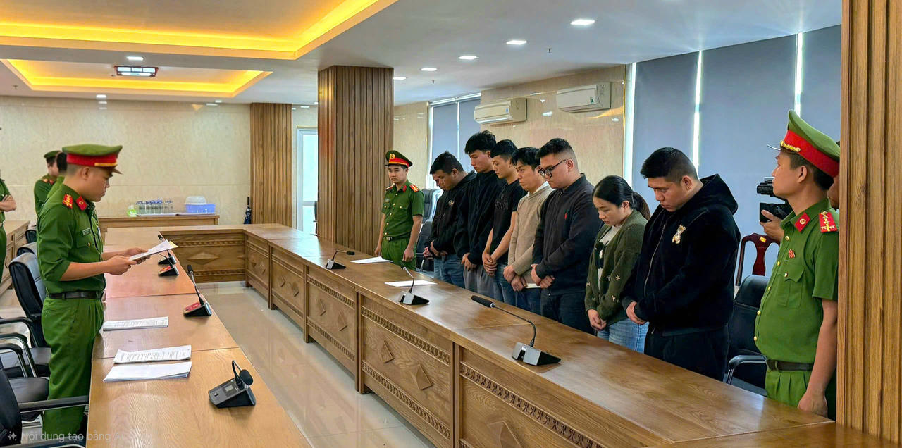 Nh&oacute;m người li&ecirc;n quan trong đường d&acirc;y rửa tiền 67.000 tỷ đồng bị khởi tố.