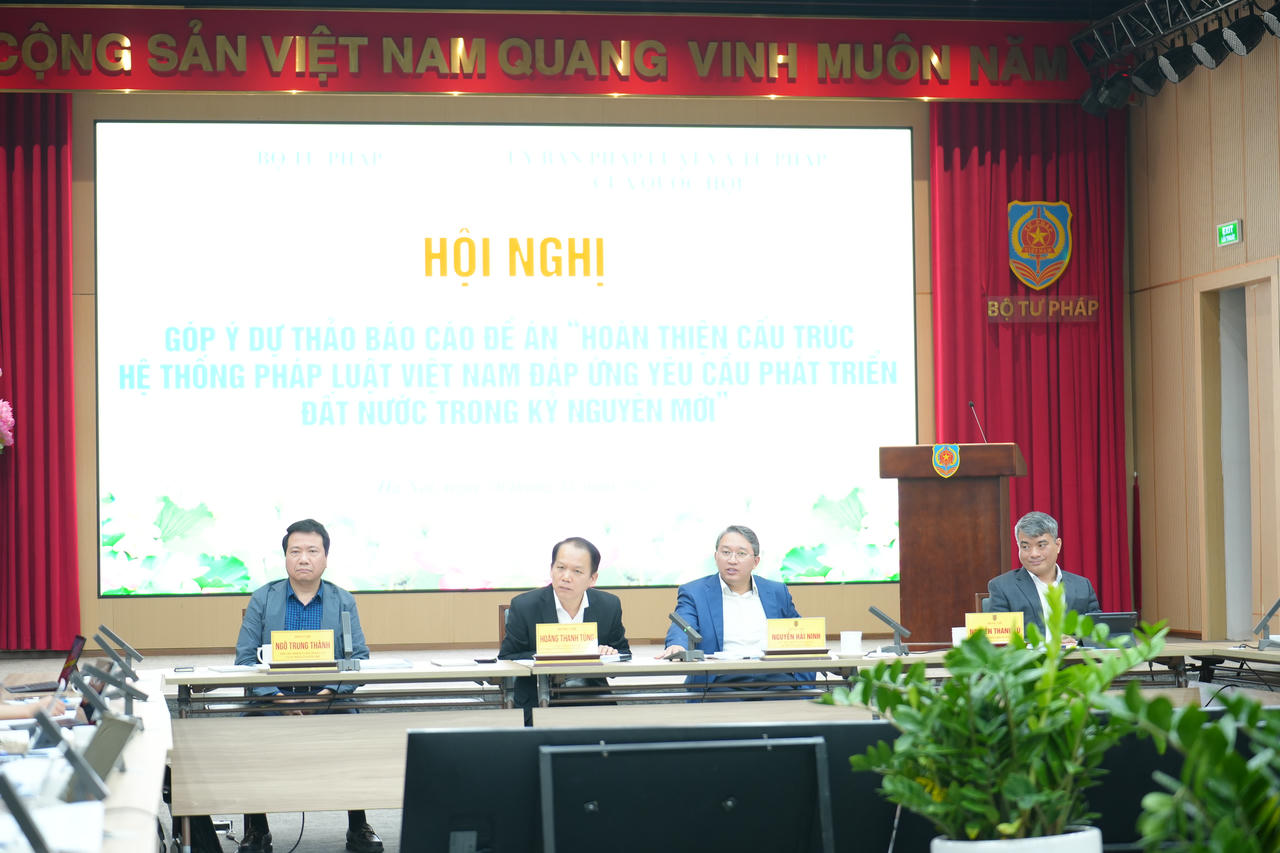 C&aacute;c đồng chủ tr&igrave; Hội nghị.