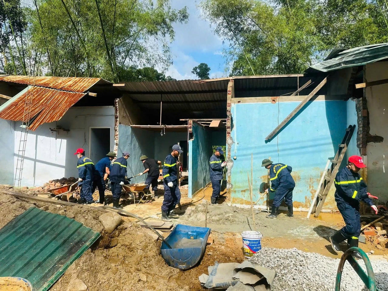 CBCS C&ocirc;ng an Đ&agrave; Nẵng tham gia &ldquo;Chiến dịch Quang Trung&rdquo;.  (Ảnh: Anh Thơ)