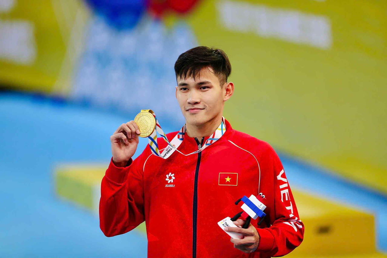 K&igrave;nh ngư Phạm Thanh Bảo bảo vệ th&agrave;nh c&ocirc;ng ng&ocirc;i v&ocirc; địch nội dung 200m ếch nam. (Ảnh: Nguy&ecirc;n Kh&ocirc;i)