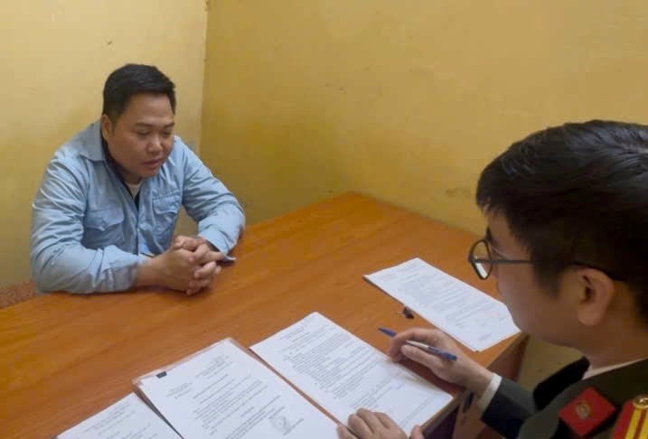 Bị can Nguyễn Văn S&aacute;ng.