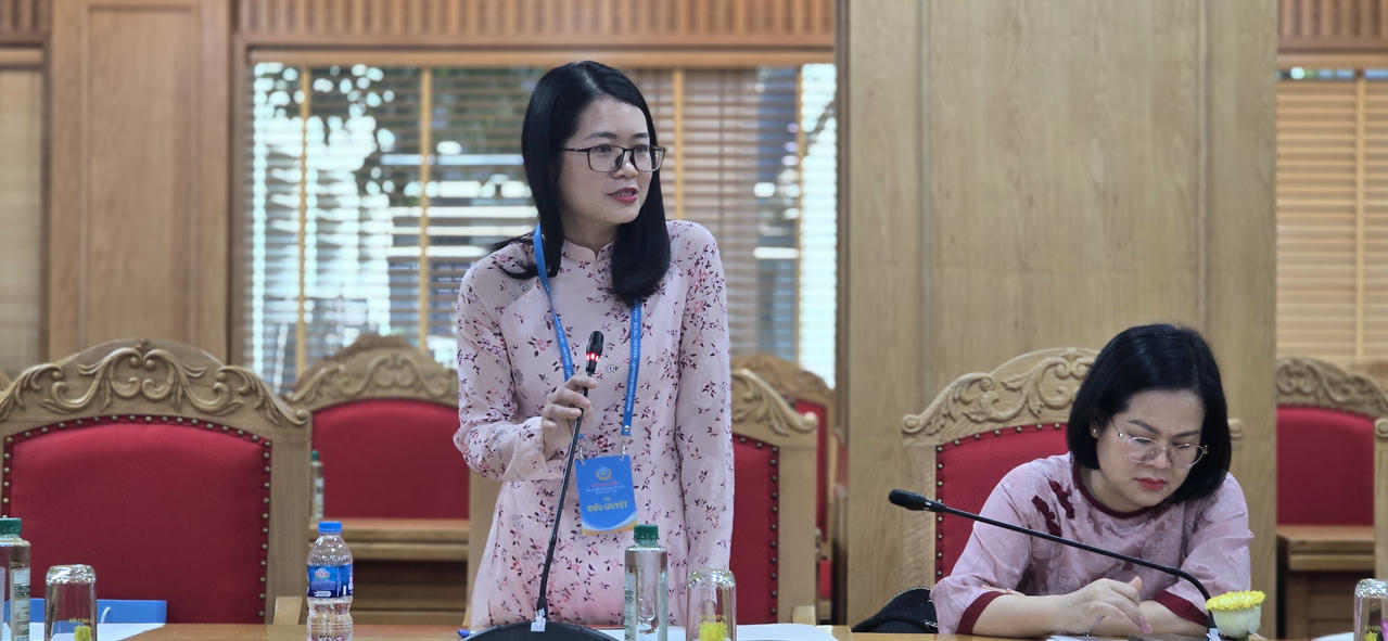 Đại biểu ph&aacute;t biểu tham luận&amp;amp;nbsp;