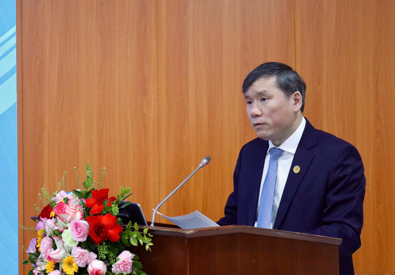 GS.TS Nguy&ecirc;̃n Văn Lợi, Chủ tịch VASS phát bi&ecirc;̉u.