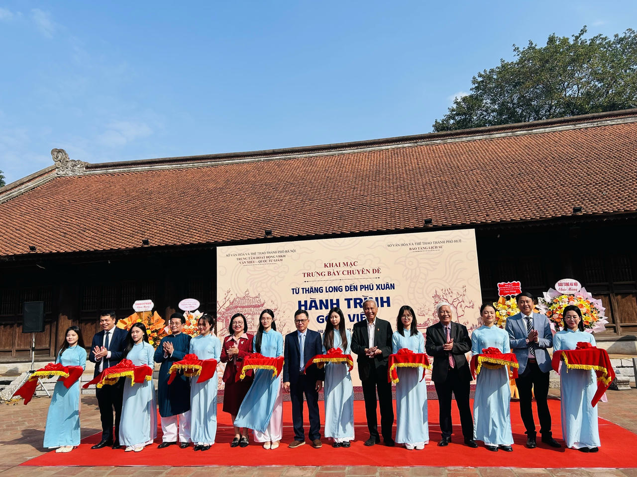 Khai mạc trưng b&agrave;y chuy&ecirc;n đề &ldquo;Từ Thăng Long đến Ph&uacute; Xu&acirc;n - H&agrave;nh tr&igrave;nh gốm Việt&rdquo;.&amp;amp;nbsp;