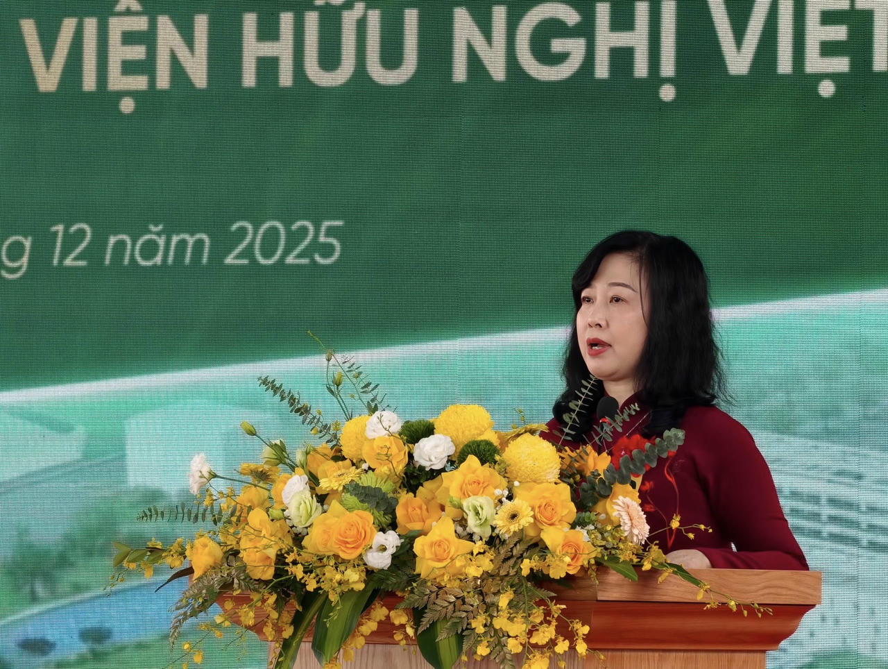 Bộ trưởng Bộ Y tế ph&aacute;t biểu tại buổi lễ.