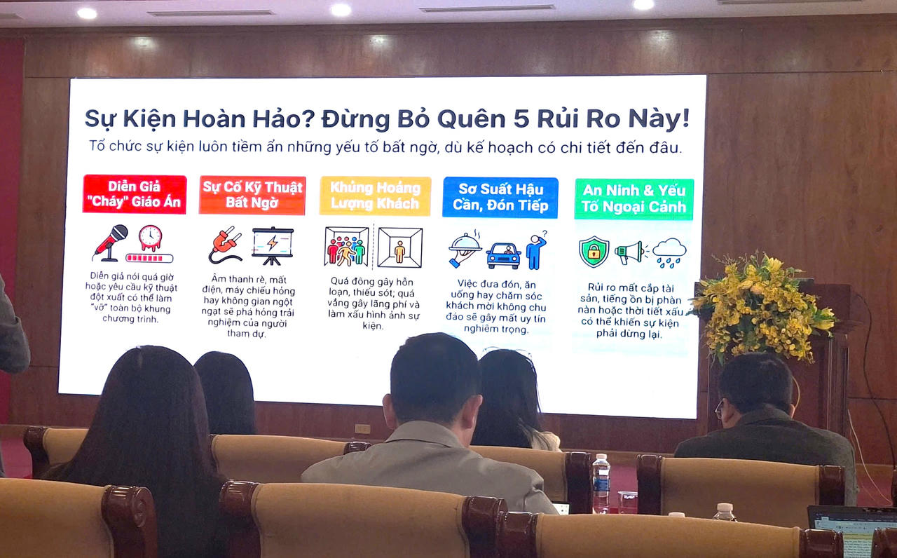 Các đại bi&ecirc;̉u được nghe chia sẻ v&ecirc;̀&amp;amp;nbsp;kỹ năng tổ chức c&aacute;c hoạt động, sự kiện h&agrave;nh ch&iacute;nh.