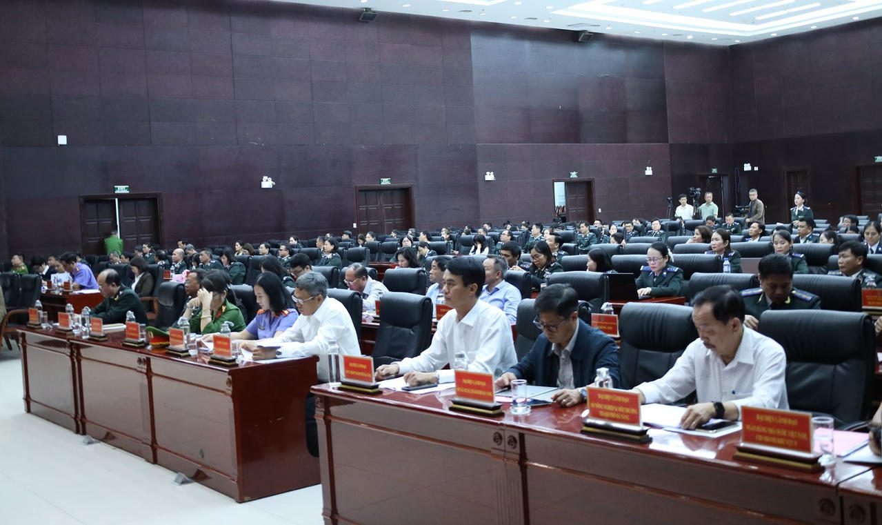 Quang cảnh hội nghị.