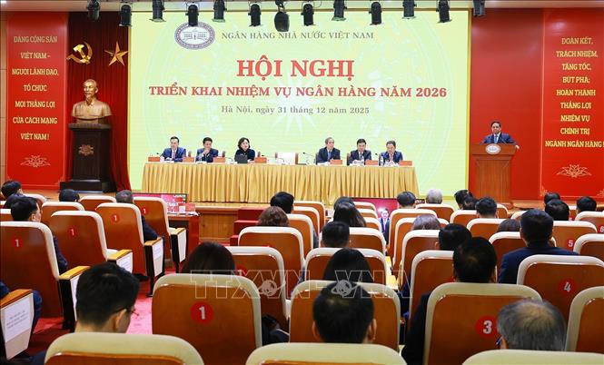 Thủ tướng Phạm Minh Ch&iacute;nh ph&aacute;t biểu chỉ đạo. Ảnh: Dương Giang/TTXVN