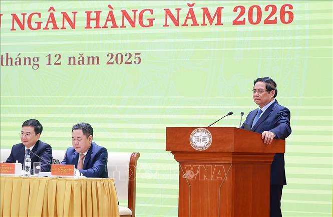 Thủ tướng Phạm Minh Ch&iacute;nh ph&aacute;t biểu chỉ đạo. Ảnh: Dương Giang/TTXVN