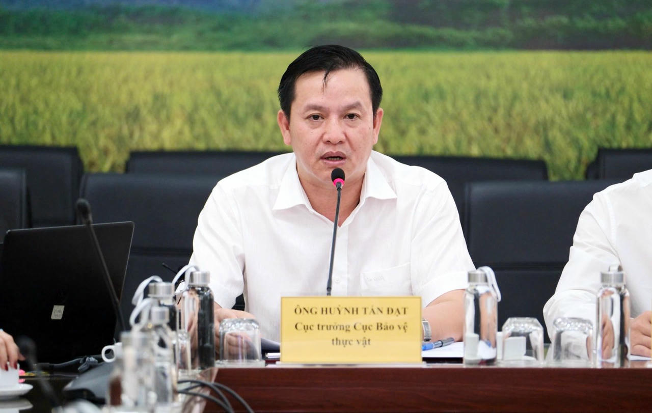 Cục trưởng Cục Trồng trọt v&agrave; Bảo vệ thực vật  Huỳnh Tấn Đạt.