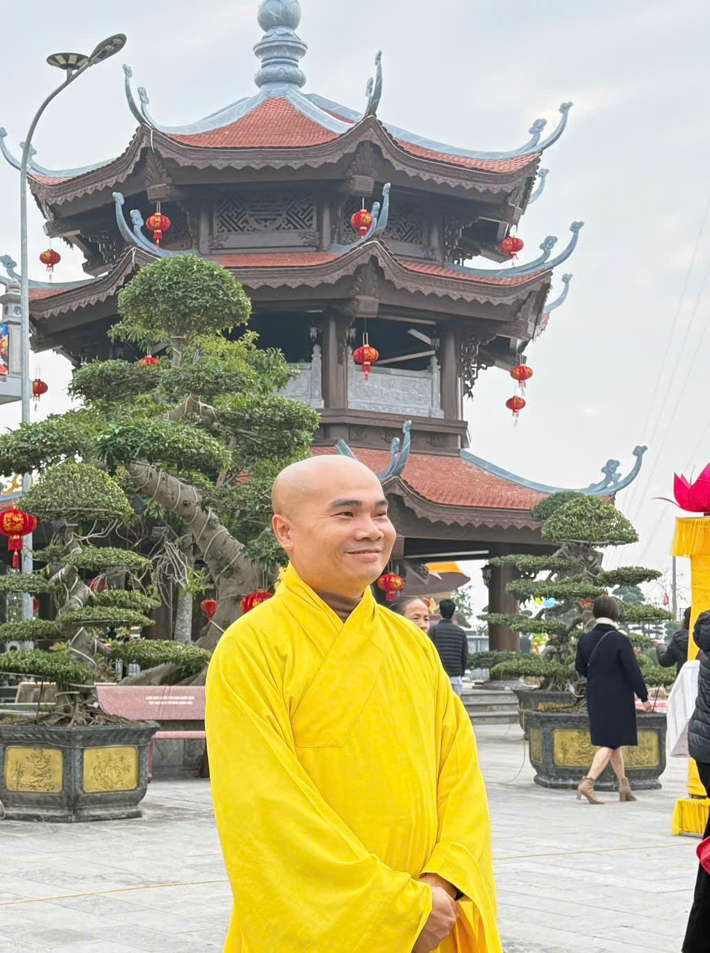 Thượng tọa Th&iacute;ch Nhật Kh&aacute;nh, trụ tr&igrave; ch&ugrave;a B&igrave;nh A cho biết: Ch&ugrave;a B&igrave;nh A xưa bị bom lửa chiến tranh t&agrave;n ph&aacute; ho&agrave;n to&agrave;n. Năm 1994, Ch&ugrave;a mới được x&acirc;y dựng lại&amp;amp;nbsp; tr&ecirc;n diện t&iacute;ch 1.200m2. Sau c&aacute;c đợt tr&ugrave;ng tu, khu&ocirc;n vi&ecirc;n của Ch&ugrave;a B&igrave;nh A t&iacute;nh đến năm 2018 rộng khoảng 13.000m2.