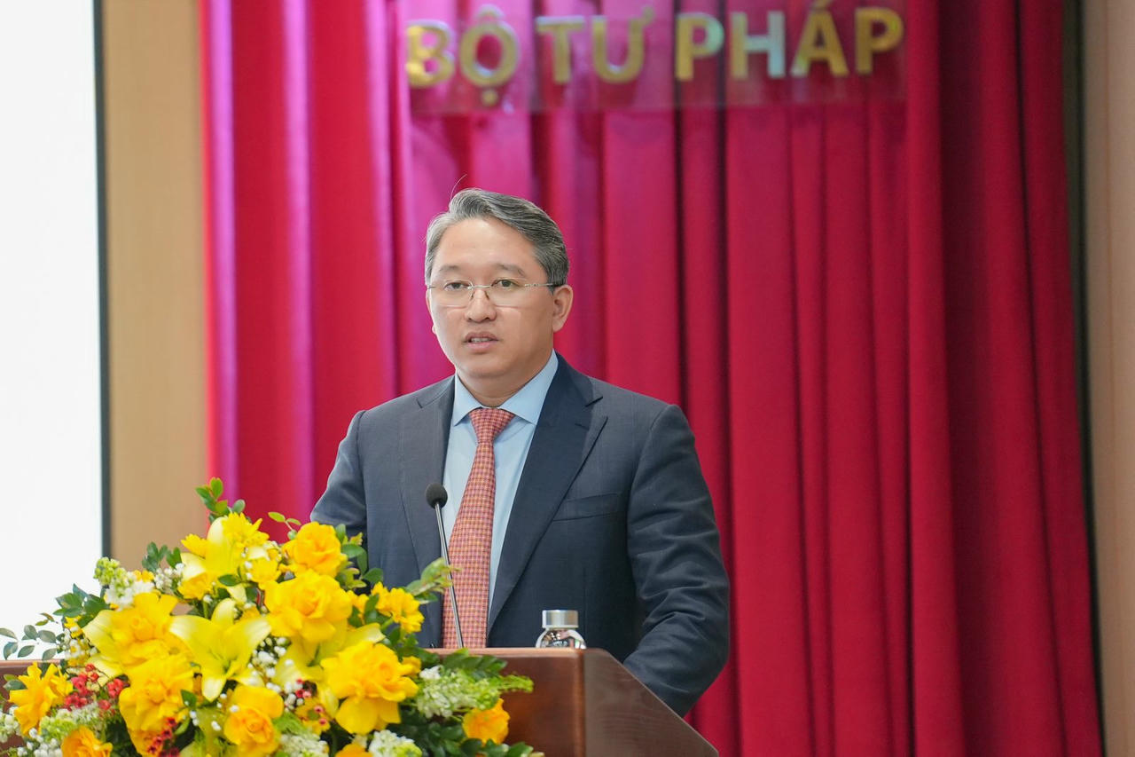 Bộ trưởng Bộ Tư ph&aacute;p Nguyễn Hải Ninh