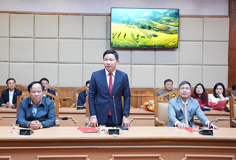 Chuẩn y ông Trần Viết Quốc làm Phó Chủ nhiệm UBKT Thành ủy Huế