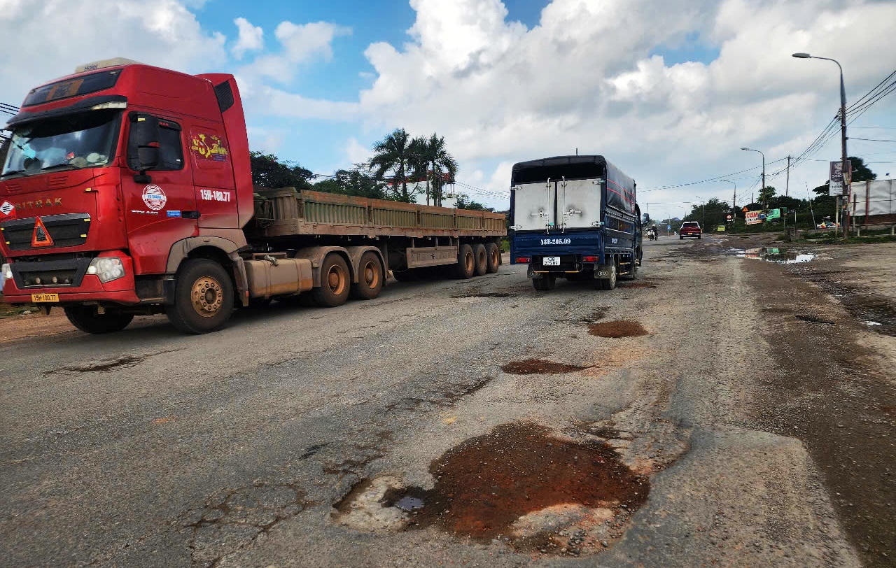 Chủ tịch Đà Nẵng ra “tối hậu thư” cho dự án QL14B, chậm tiến độ sẽ xem xét trách nhiệm