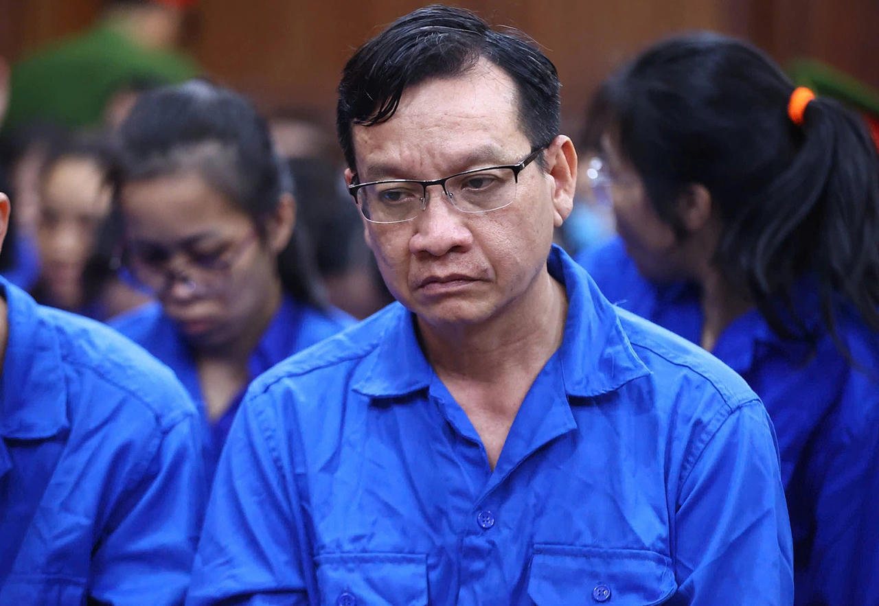 Xét xử vụ án làm giả hơn 200 nghìn phiếu kết quả thử nghiệm giả