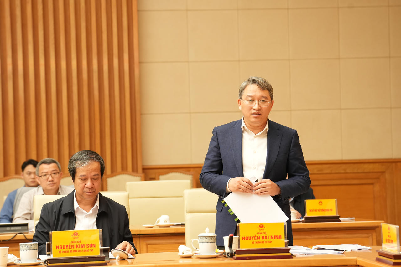 Không để tổ chức, cá nhân kiến nghị kéo dài về vướng mắc pháp luật