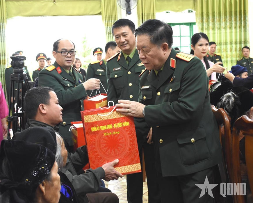 Xây dựng Đảng bộ Quân đội mẫu mực, tiêu biểu, ngang tầm nhiệm vụ