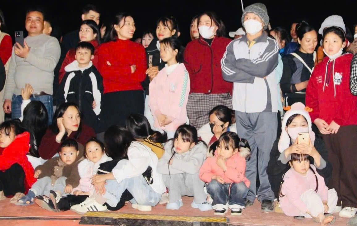 Rực rỡ đêm khai mạc 