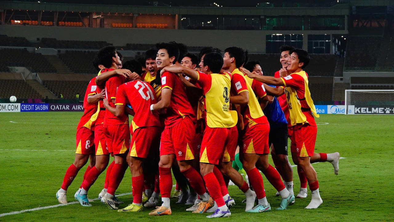 HLV Kim Sang Sik: Đối đầu với U23 Trung Quốc là thử thách lớn