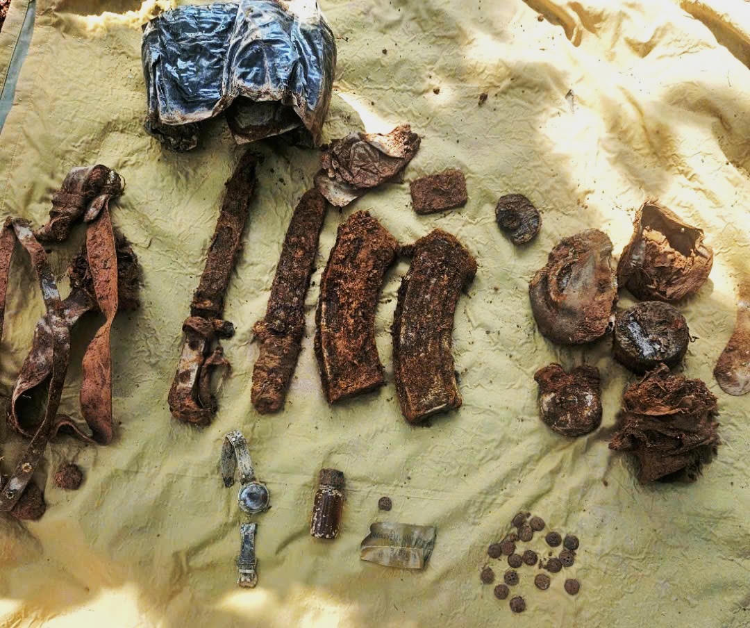 Phát hiện hài cốt liệt sĩ kèm di vật khắc tên “Nguyễn Minh Thuận”