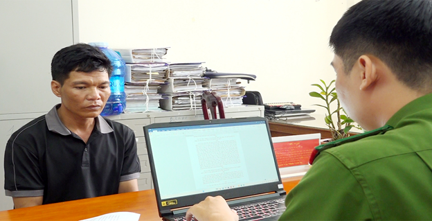 Khởi tố, tạm giam 2 đối tượng chuyên đột nhập nhà dân trộm tiền, vàng