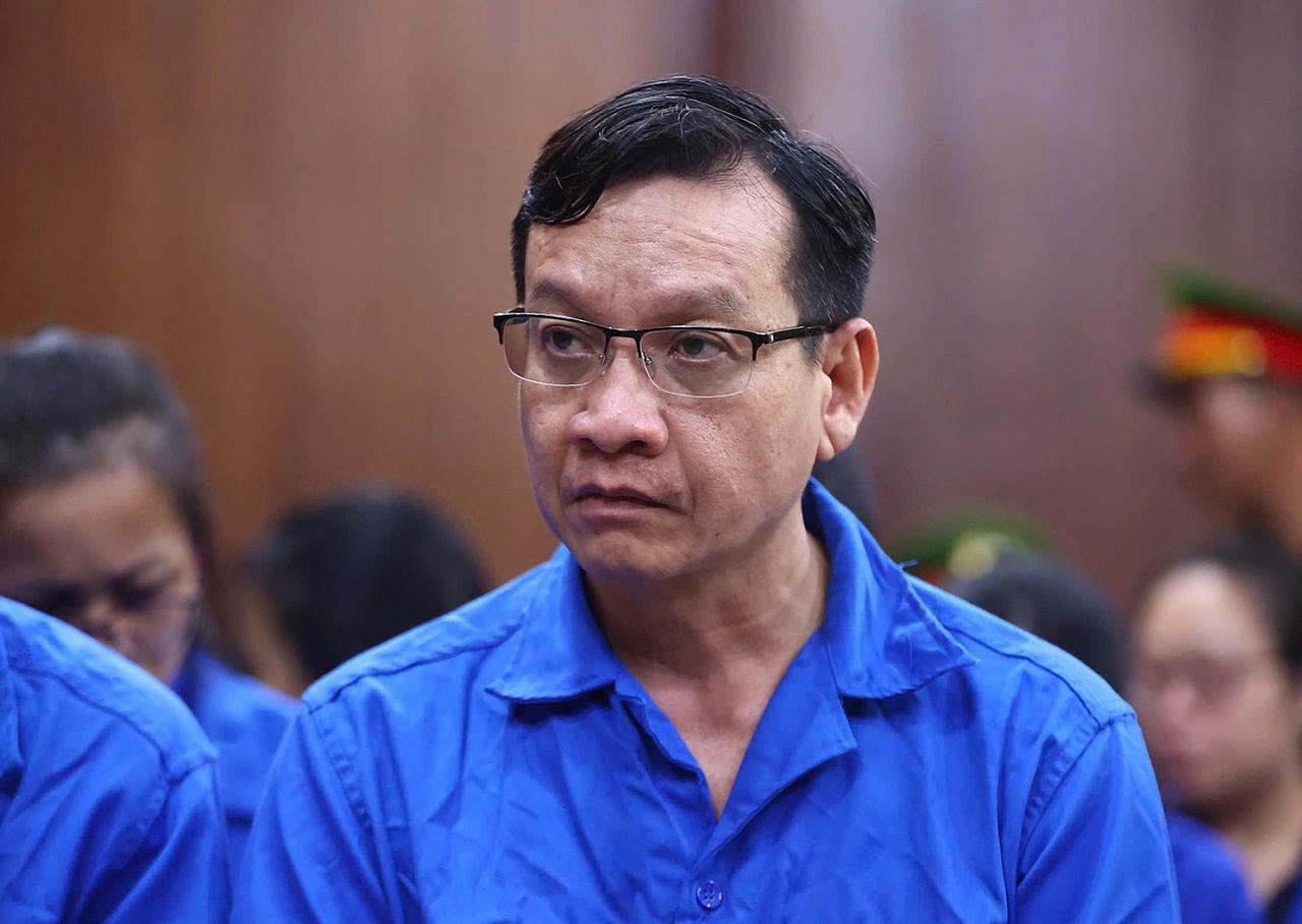 Vụ án làm giả hơn 200 ngàn phiếu kết quả thử nghiệm giả: Viện Kiểm sát đề nghị mức án cao nhất đến 26 năm tù