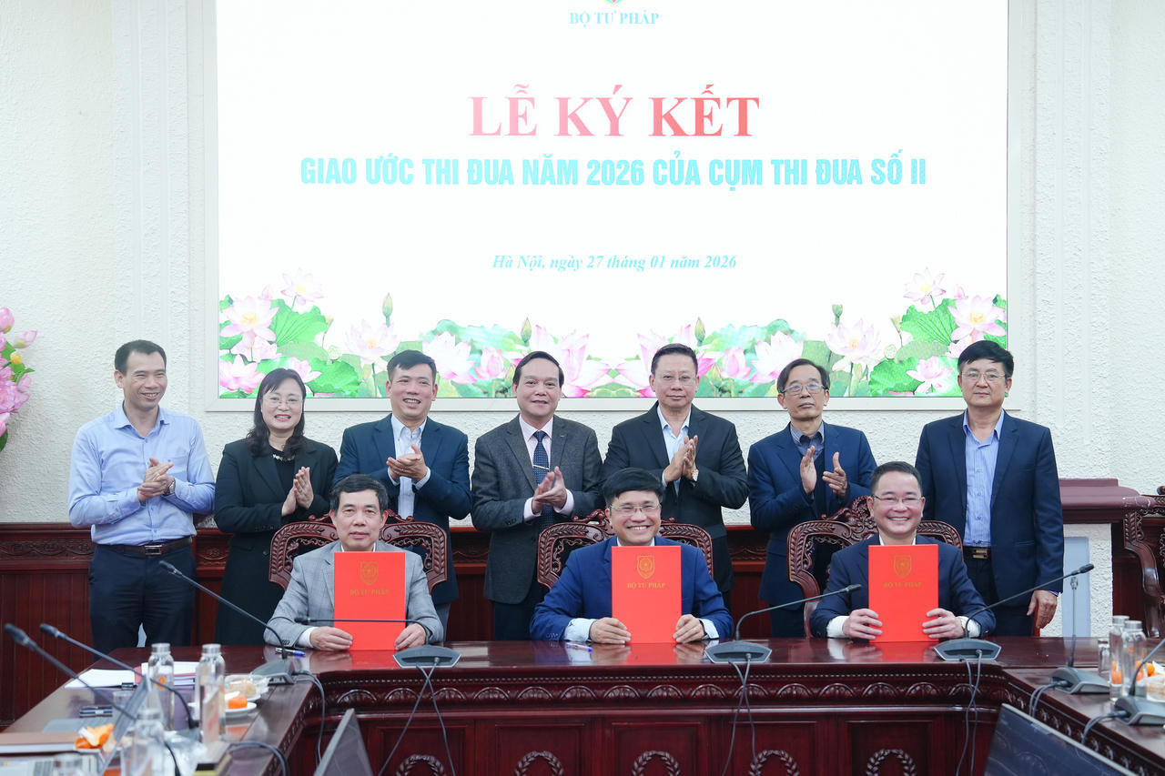 Cụm Thi đua số II: Phát huy sức mạnh báo chí, xuất bản, nghiên cứu, đào tạo trong phong trào thi đua