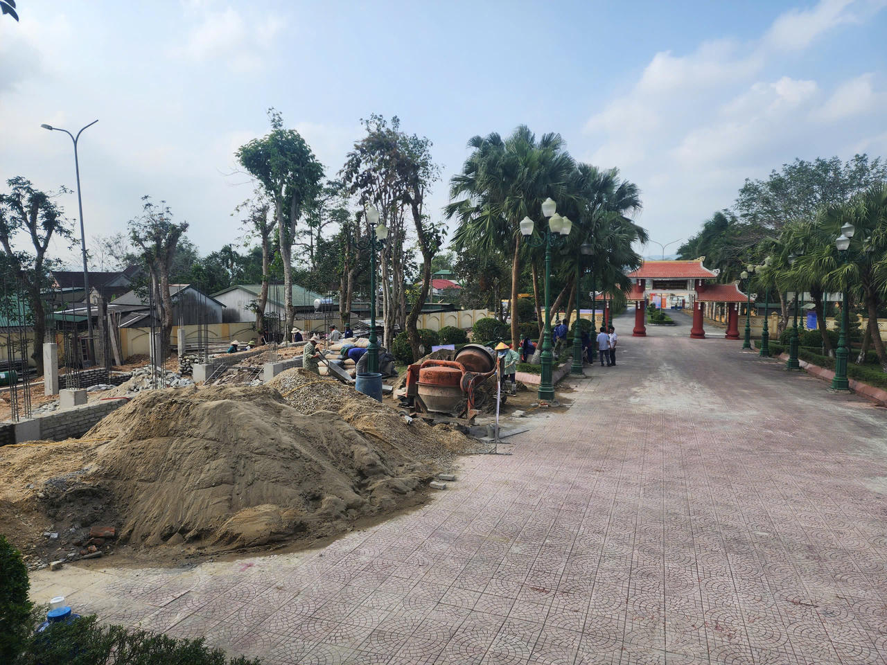 Yêu cầu đẩy nhanh tiến độ Dự án tu bổ, tôn tạo Khu mộ Tổng Bí thư Trần Phú