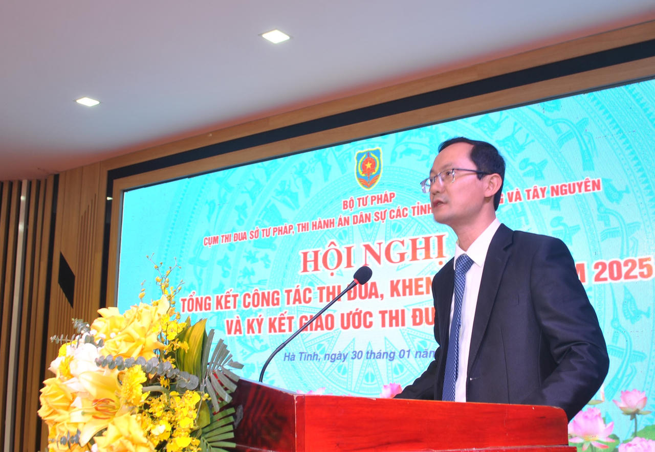 Thứ trưởng Đặng Hoàng Oanh: Thi đua phải thực chất, lấy hiệu quả phục vụ người dân và phát triển địa phương làm thước đo