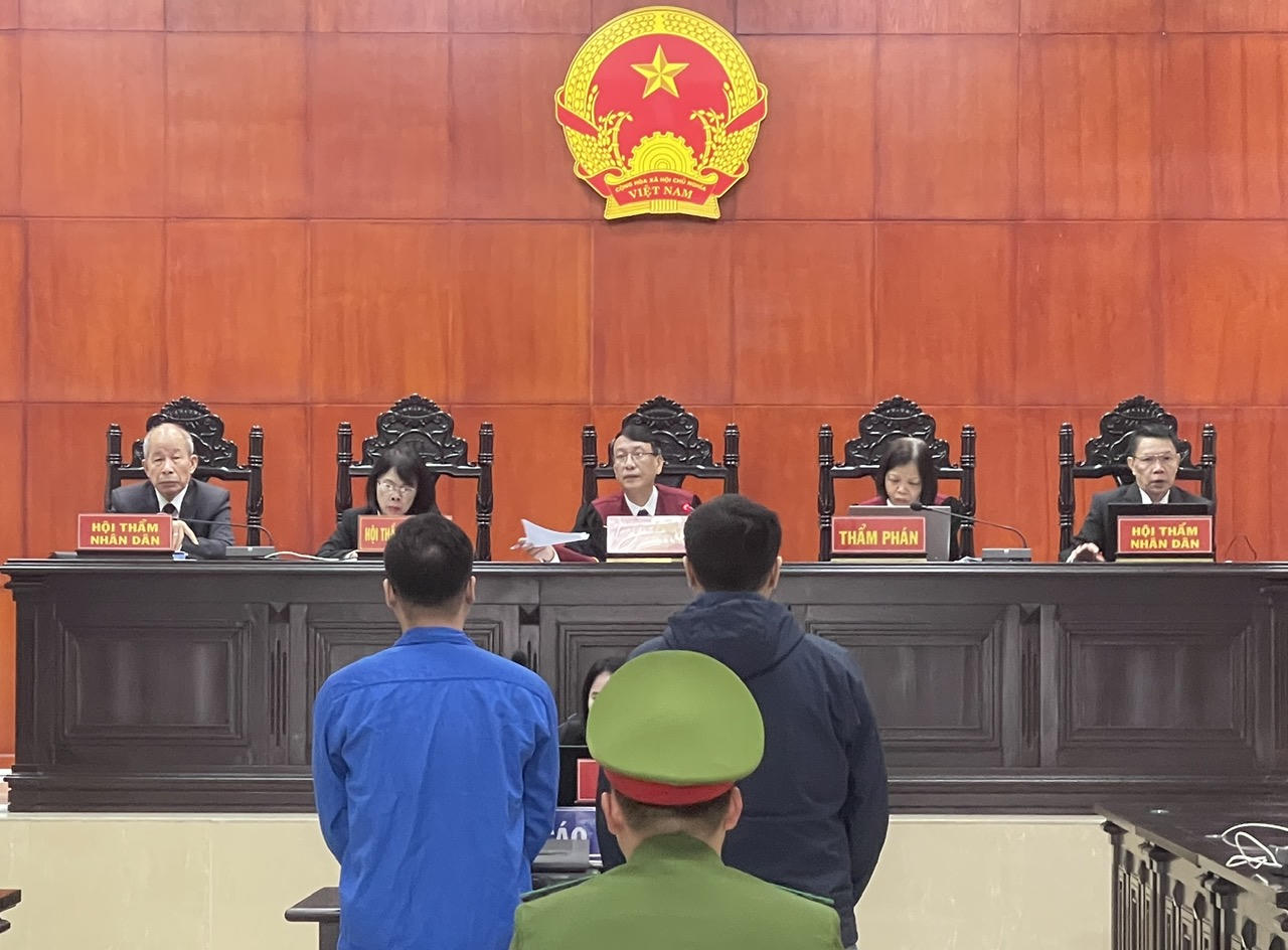 Lãnh án chung thân về tội  “Tham ô tài sản”