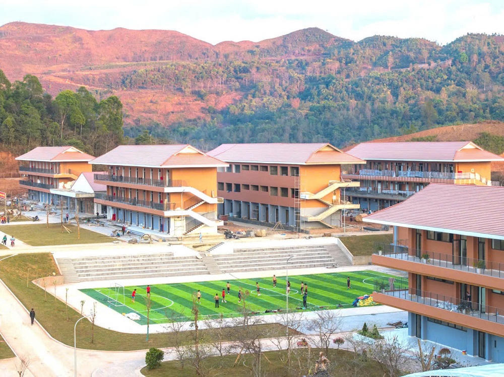 Tổng Bí thư Tô Lâm dự lễ khánh thành Trường nội trú liên cấp Si Pa Phìn