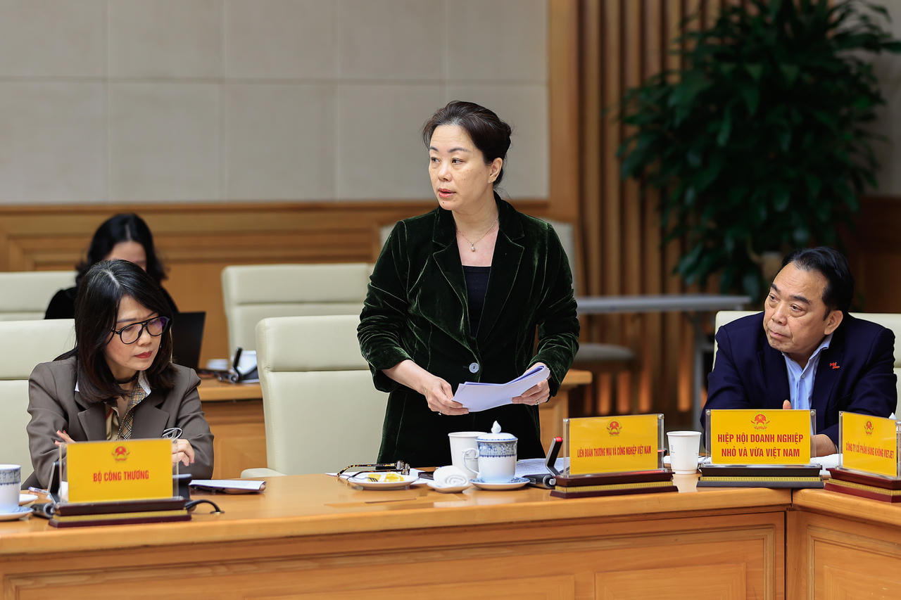 Thủ tướng: Xây dựng cơ chế giao việc lớn, việc khó, việc đột phá cho doanh nghiệp