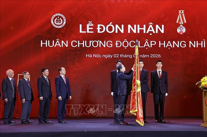 Ch&uacute; th&iacute;ch ảnh