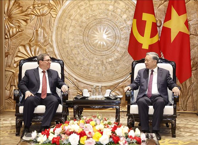 Ch&uacute; th&iacute;ch ảnh