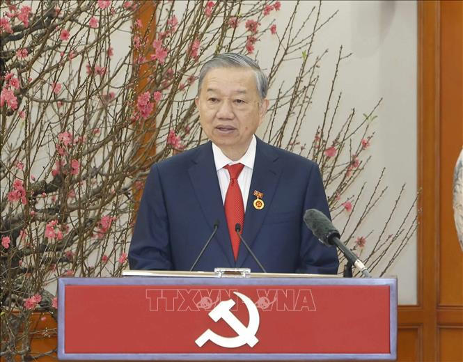 Ch&uacute; th&iacute;ch ảnh