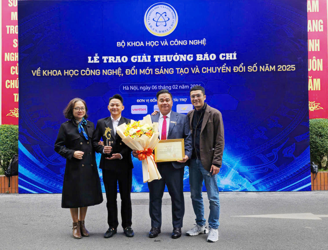 Báo Pháp luật Việt Nam nhận Giải Nhì Giải thưởng Báo chí về khoa học công nghệ, đổi mới sáng tạo và chuyển đổi số năm 2025