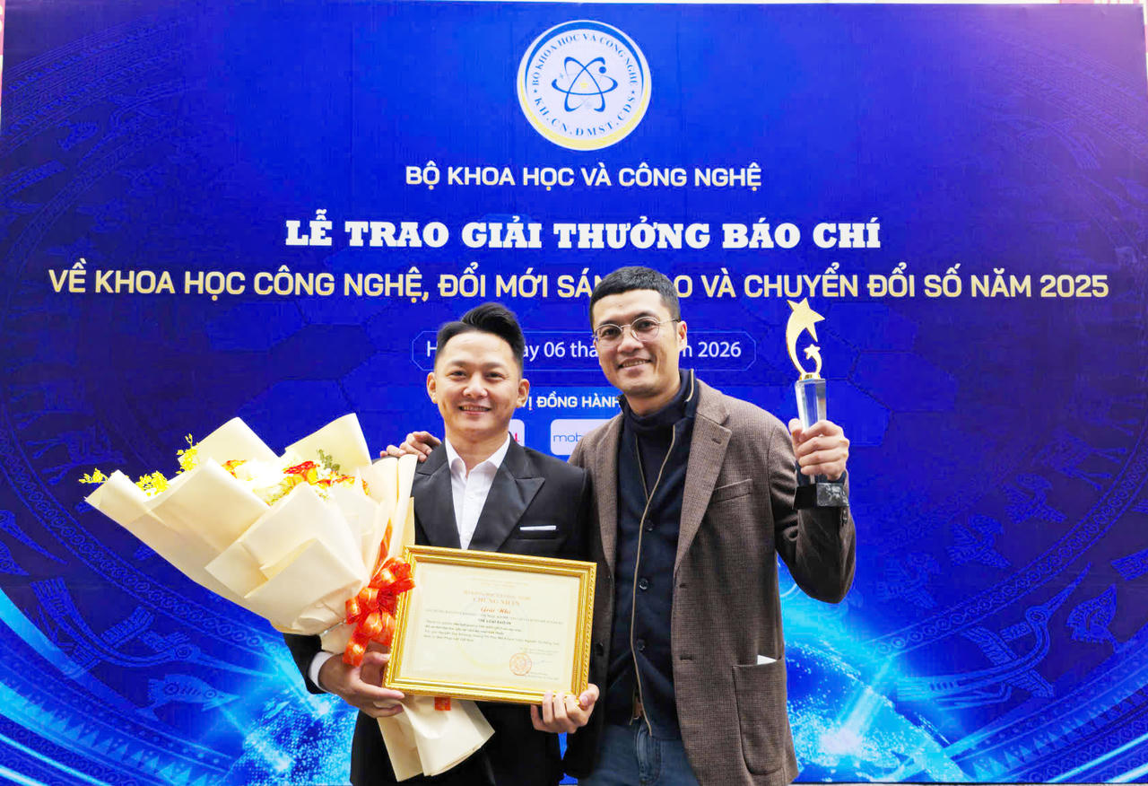 Báo Pháp luật Việt Nam nhận Giải Nhì Giải thưởng Báo chí về khoa học công nghệ, đổi mới sáng tạo và chuyển đổi số năm 2025